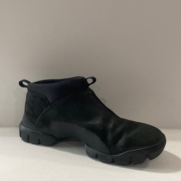 Roots Women's Black Leather Round Toe Pull On Ankle Hiking Boots Size 8.5 - Picture 1 of 10